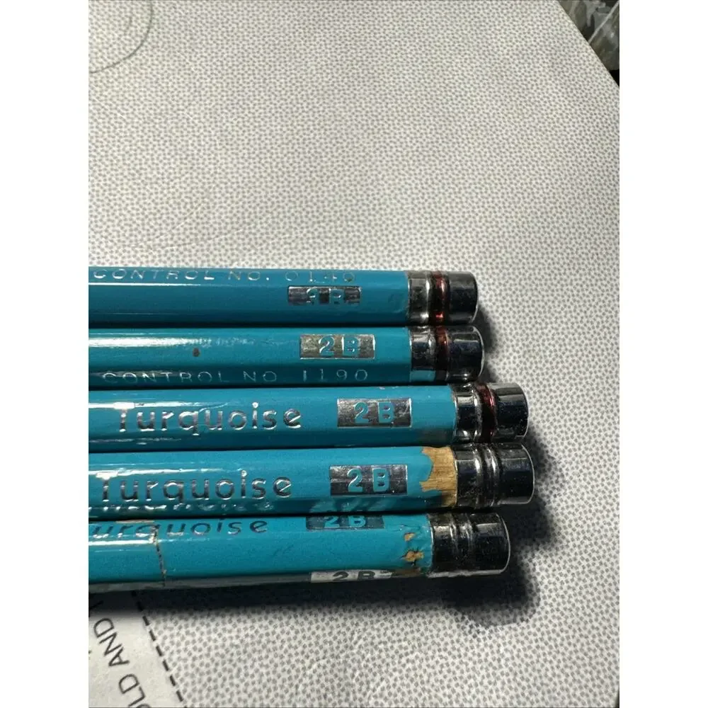 Berol Turquoise Drawing Pencil Lead 2B And 1 3B Made In USA 5 Vintage